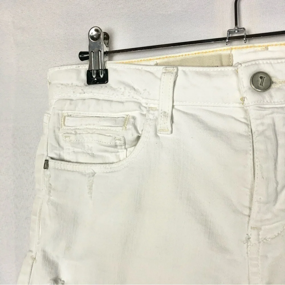 Anthropologie Pilcro Stet White Denim Shorts‎ 28